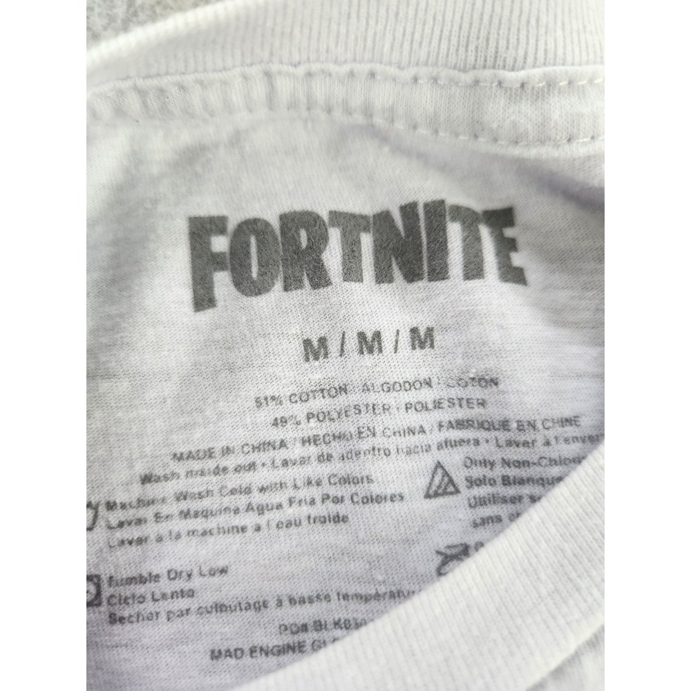 Fortnite Shirt Boys Youth Medium 6/8‎ Video Game Short Sleeve Graphic T-Shirt FN - Picture 5 of 8